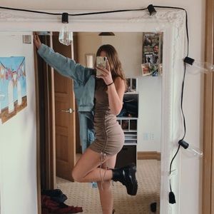 Meet your Posher, Ella